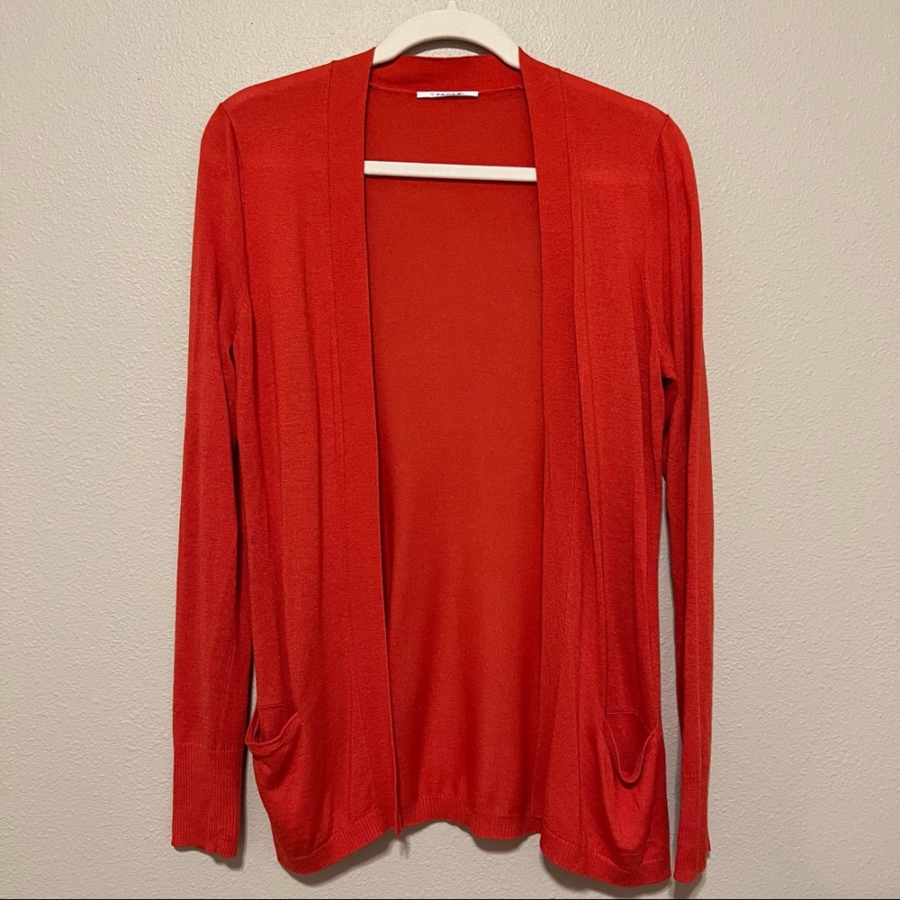 Light Cardigan Sweater ~ T Tahari